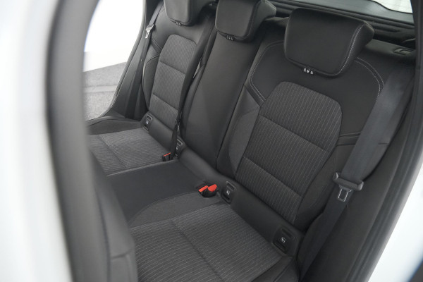 Renault Clio TCe 130 EDC Intens | 360 Camera | Apple Carplay | Parkeersensoren | Climate Control