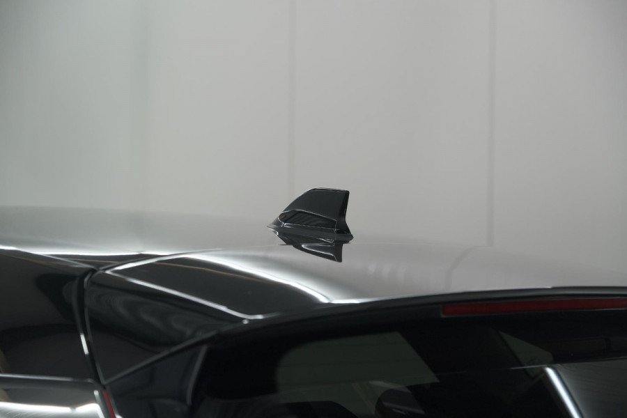 Renault Captur TCe 130 Intens | Camera | 9.3 Inch Grootscherm | Navigatie | Apple Carplay | Parkeersensoren