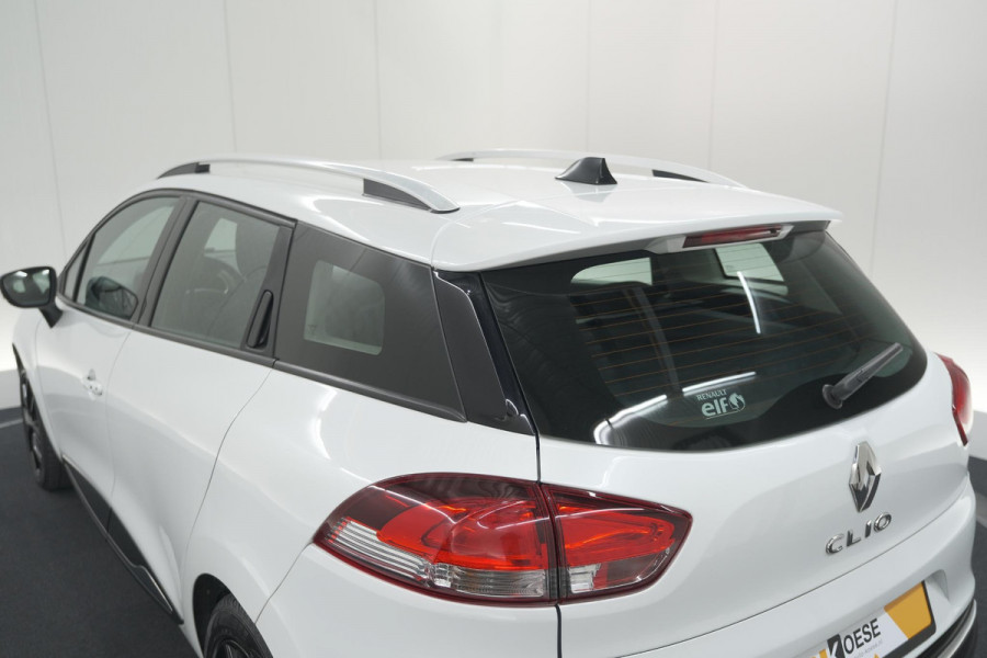 Renault Clio Estate TCe 90 Limited | Trekhaak | Apple Carplay | Parkeersensoren