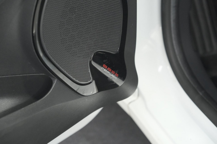 Renault Clio Estate TCe 90 Limited | Trekhaak | Apple Carplay | Parkeersensoren