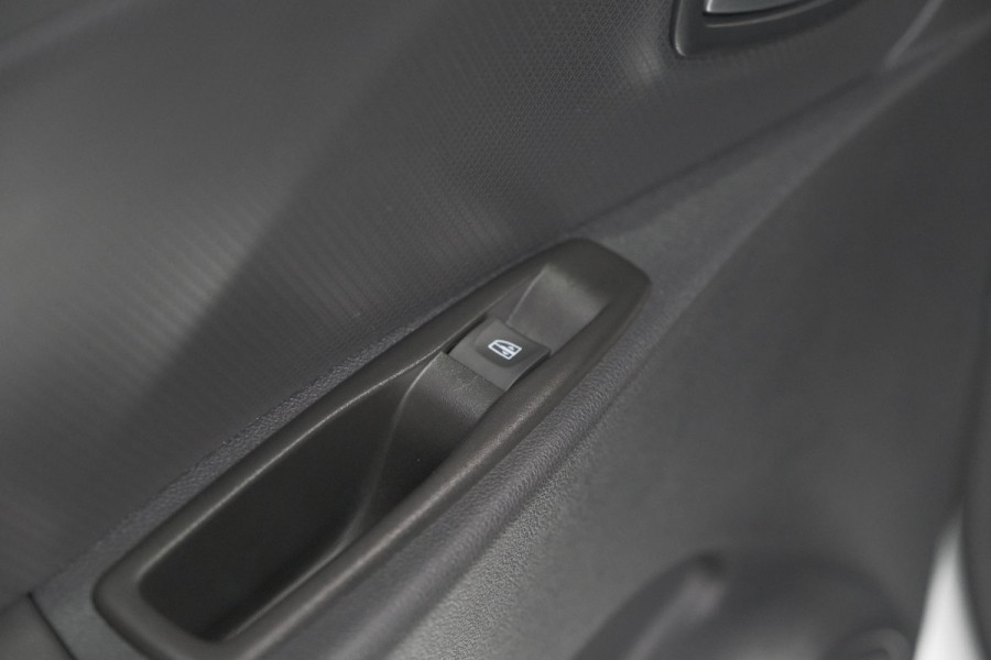 Renault Clio Estate TCe 90 Limited | Trekhaak | Apple Carplay | Parkeersensoren