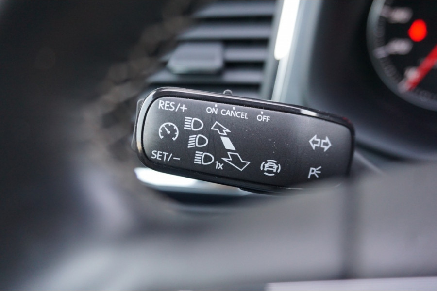 Seat Ateca 116PK Business Intense NAVI | CRUISE | LED KOPLAMPEN