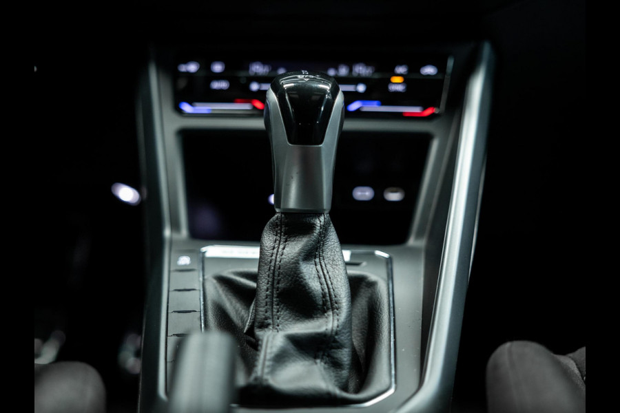 Volkswagen Polo 1.0 TSI R-Line Edition | DSG | 3x R-Line | Pano | Carplay | Cruise Control |