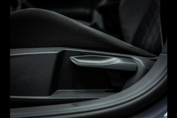 Volkswagen Polo 1.0 TSI R-Line Edition | DSG | 3x R-Line | Pano | Carplay | Cruise Control |