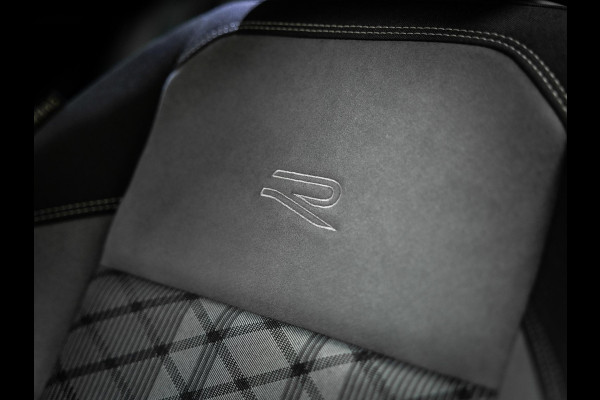 Volkswagen Polo 1.0 TSI R-Line Edition | DSG | 3x R-Line | Pano | Carplay | Cruise Control |