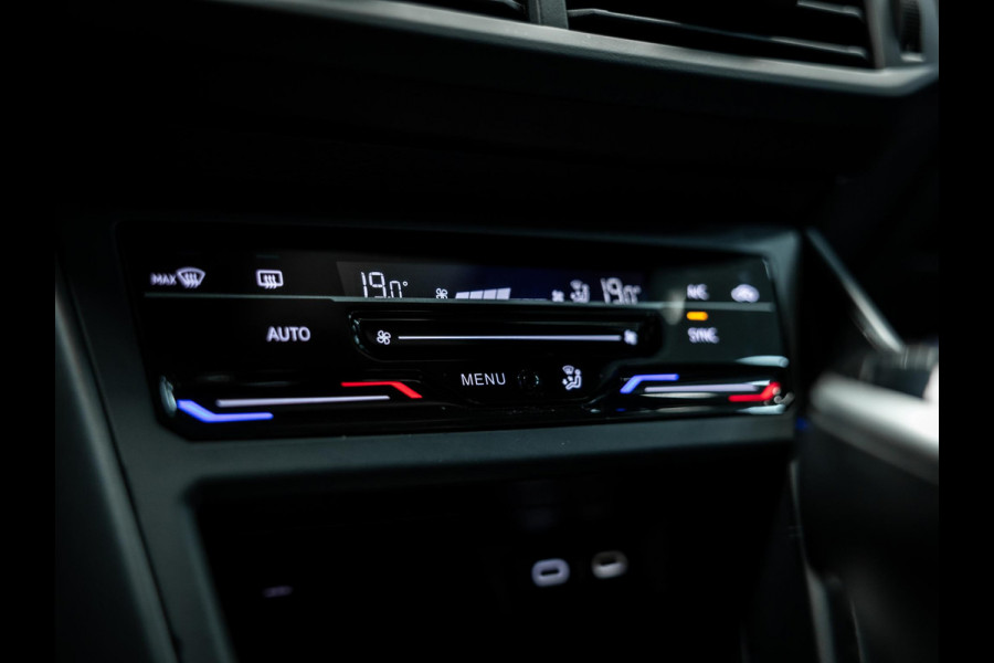 Volkswagen Polo 1.0 TSI R-Line Edition | DSG | 3x R-Line | Pano | Carplay | Cruise Control |