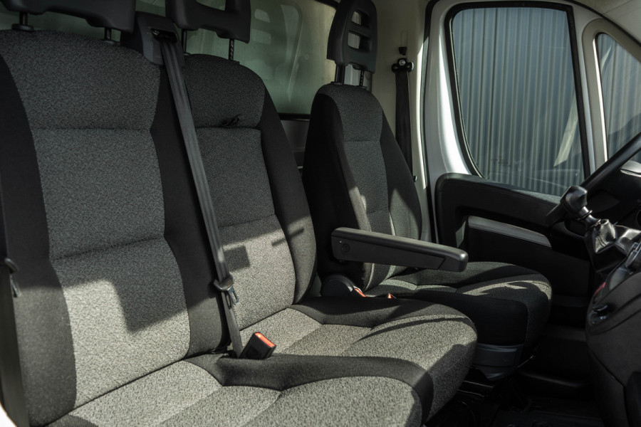 Fiat Ducato 2.3 MultiJet Bakwagen met laadklep | 141 PK | Euro 6 | Cruise | Camera | Airco | Navigatie