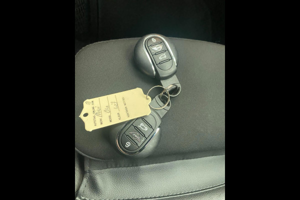 MINI 1.5 COOPER ONE Chili LIMITED-EDITION FULL-OPTION!!!!