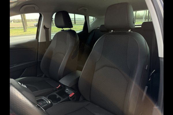 Seat Leon 1.4 EcoTSI FR Business Intense / PDC v+a  / Carplay / Cruise C. / Winter Pakket / Navi