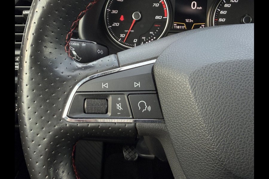 Seat Leon 1.4 EcoTSI FR Business Intense / PDC v+a  / Carplay / Cruise C. / Winter Pakket / Navi