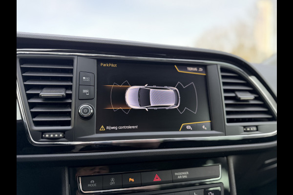 Seat Leon 1.4 EcoTSI FR Business Intense / PDC v+a  / Carplay / Cruise C. / Winter Pakket / Navi