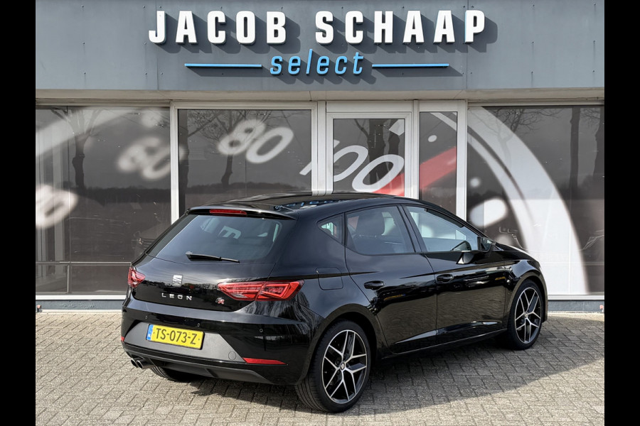 Seat Leon 1.4 EcoTSI FR Business Intense / PDC v+a  / Carplay / Cruise C. / Winter Pakket / Navi