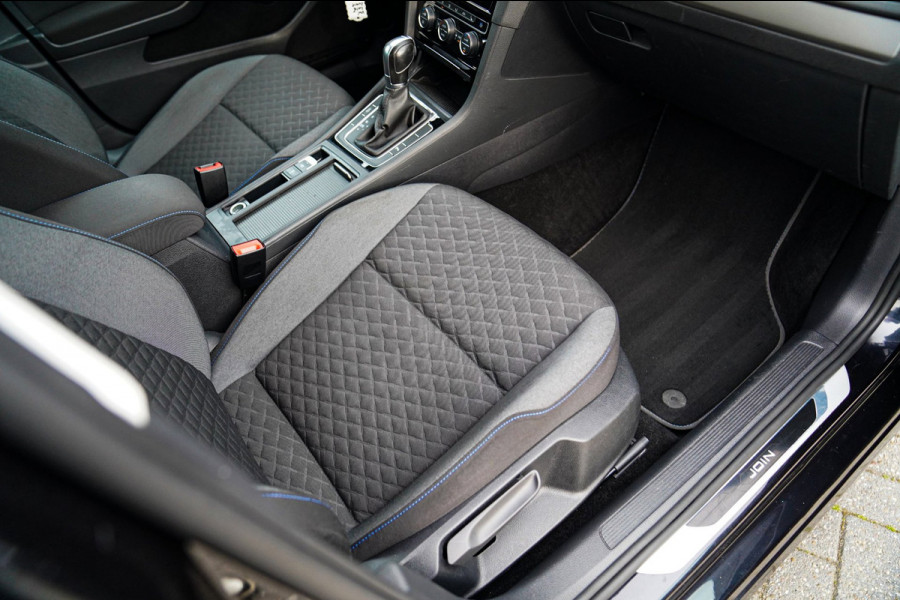 Volkswagen Golf 1.5 TSI Highline | Xenon / LED | Automaat | Facelift | Stoelverwarming | Climatronic | PDC | F1 flippers | NAP