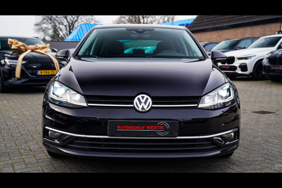 Volkswagen Golf 1.5 TSI Highline | Xenon / LED | Automaat | Facelift | Stoelverwarming | Climatronic | PDC | F1 flippers | NAP