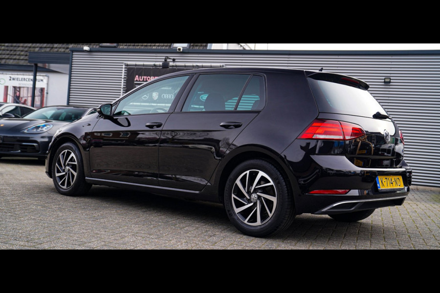 Volkswagen Golf 1.5 TSI Highline | Xenon / LED | Automaat | Facelift | Stoelverwarming | Climatronic | PDC | F1 flippers | NAP