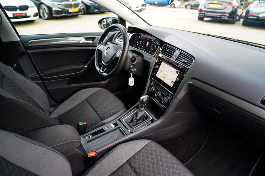 Volkswagen Golf 1.5 TSI Highline | Xenon / LED | Automaat | Facelift | Stoelverwarming | Climatronic | PDC | F1 flippers | NAP