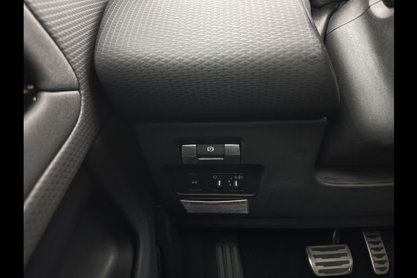 Land Rover Range Rover Evoque 2.0 D180 AWD SE (INCL-BTW) Aut. *LEATHER | FULL-LED | HEATED-COMFORTSEATS | NAVI-FULLMAP | SHIFTPADDLES | CAMERA | ECC | CARPLAY | PDC | CRUISE | 18''ALU*