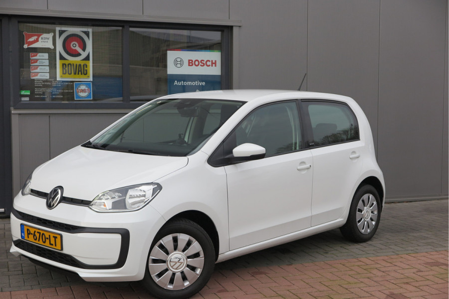 Volkswagen up! 1.0 49kw 66pk Active Cruisecontrol , Stoelverwarming , Navi via App, Achteruitrijcamera , Parkeersensoren , DAB+ radio , Multifunctioneel stuurwiel.etc.