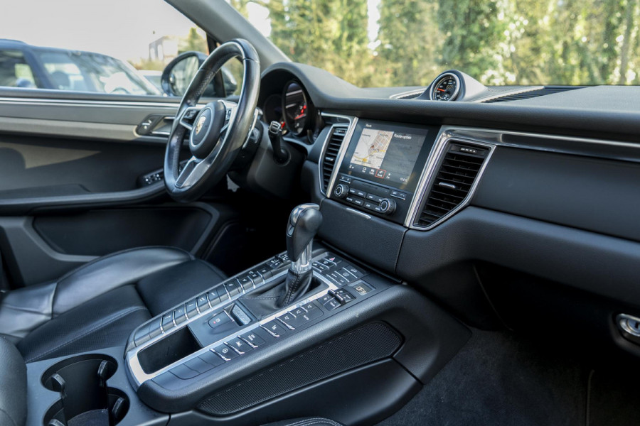 Porsche Macan 2.0 | Panorama | Bose | Memory | Leder