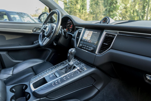 Porsche Macan 2.0 | Panorama | Bose | Memory | Leder