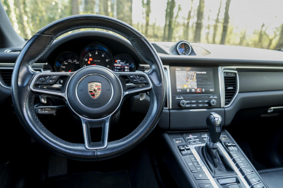Porsche Macan 2.0 | Panorama | Bose | Memory | Leder