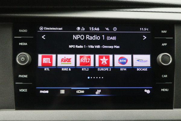 Volkswagen Transporter 2.0 TDI DSG L1H1 Leer, Airco, Apple Carplay, Camera, Cruise, Imperiaal, PDC, Trekhaak, 16''