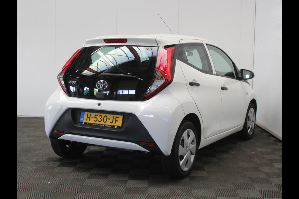 Toyota Aygo 1.0 VVT-i x-fun AIRCO | ELRM | LED | CV | LIMITER | STB | ISOFIX