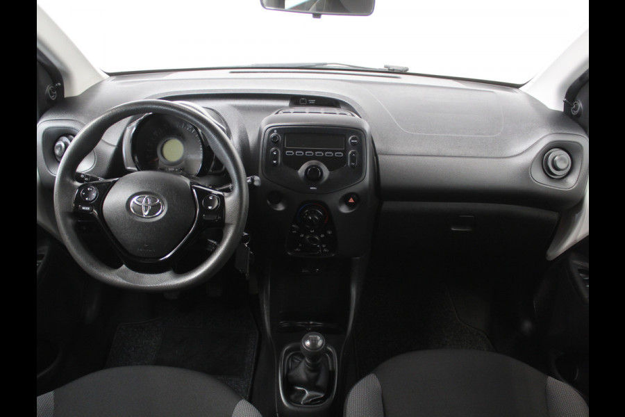 Toyota Aygo 1.0 VVT-i x-fun AIRCO | ELRM | LED | CV | LIMITER | STB | ISOFIX