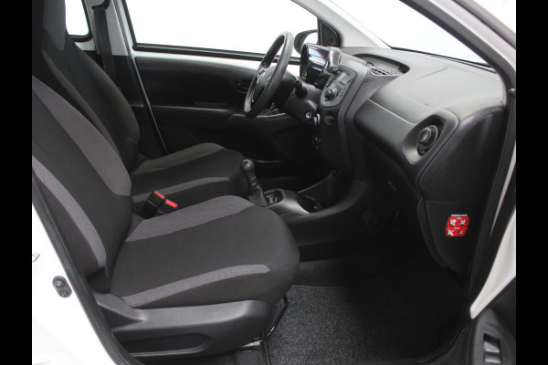 Toyota Aygo 1.0 VVT-i x-fun AIRCO | ELRM | LED | CV | LIMITER | STB | ISOFIX