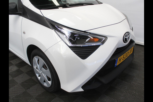 Toyota Aygo 1.0 VVT-i x-fun AIRCO | ELRM | LED | CV | LIMITER | STB | ISOFIX