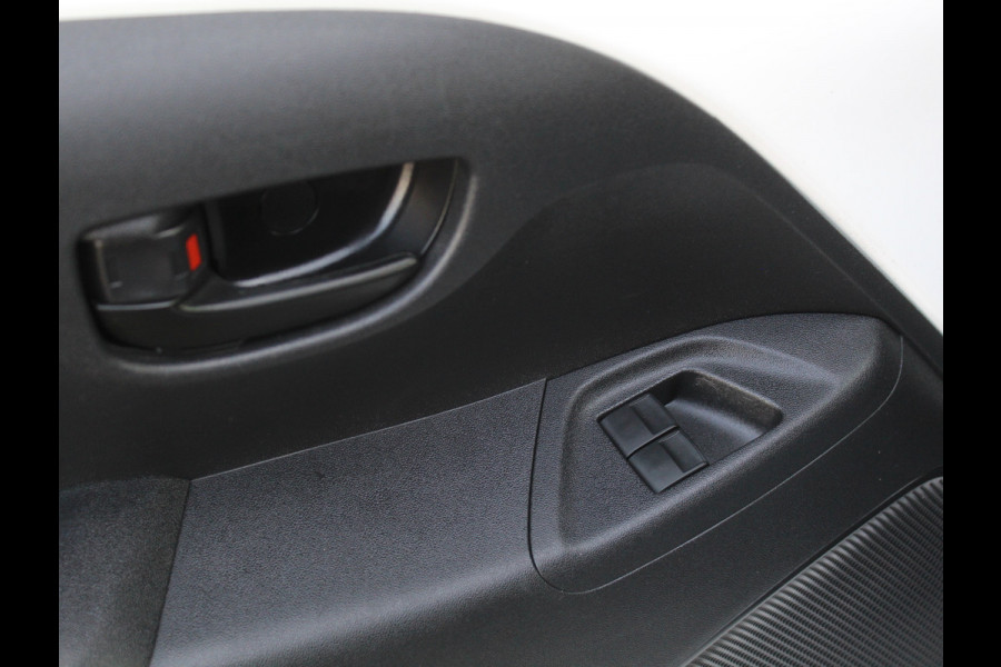 Toyota Aygo 1.0 VVT-i x-fun AIRCO | ELRM | LED | CV | LIMITER | STB | ISOFIX