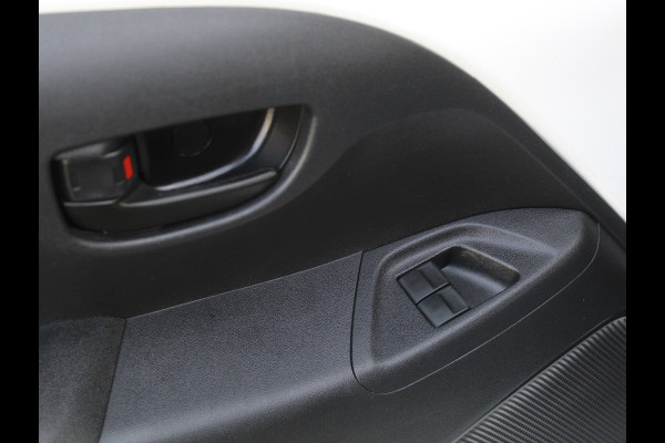 Toyota Aygo 1.0 VVT-i x-fun AIRCO | ELRM | LED | CV | LIMITER | STB | ISOFIX