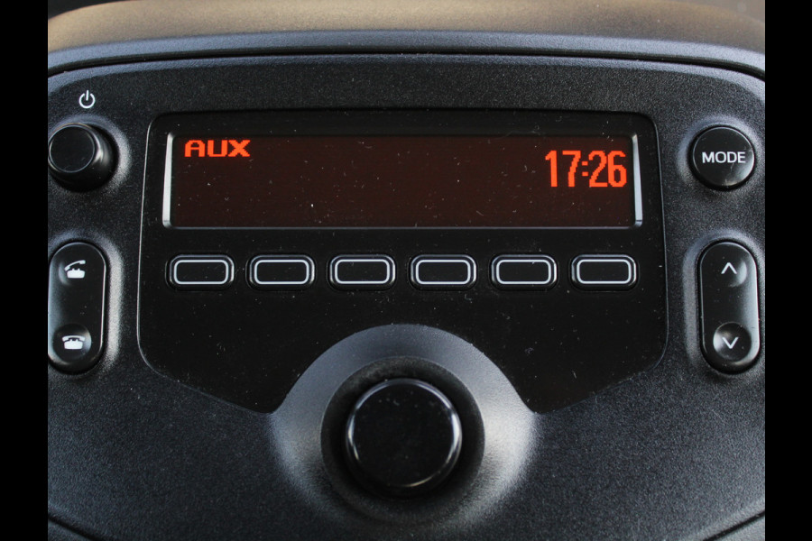 Toyota Aygo 1.0 VVT-i x-fun AIRCO | ELRM | LED | CV | LIMITER | STB | ISOFIX