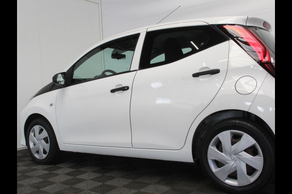 Toyota Aygo 1.0 VVT-i x-fun AIRCO | ELRM | LED | CV | LIMITER | STB | ISOFIX