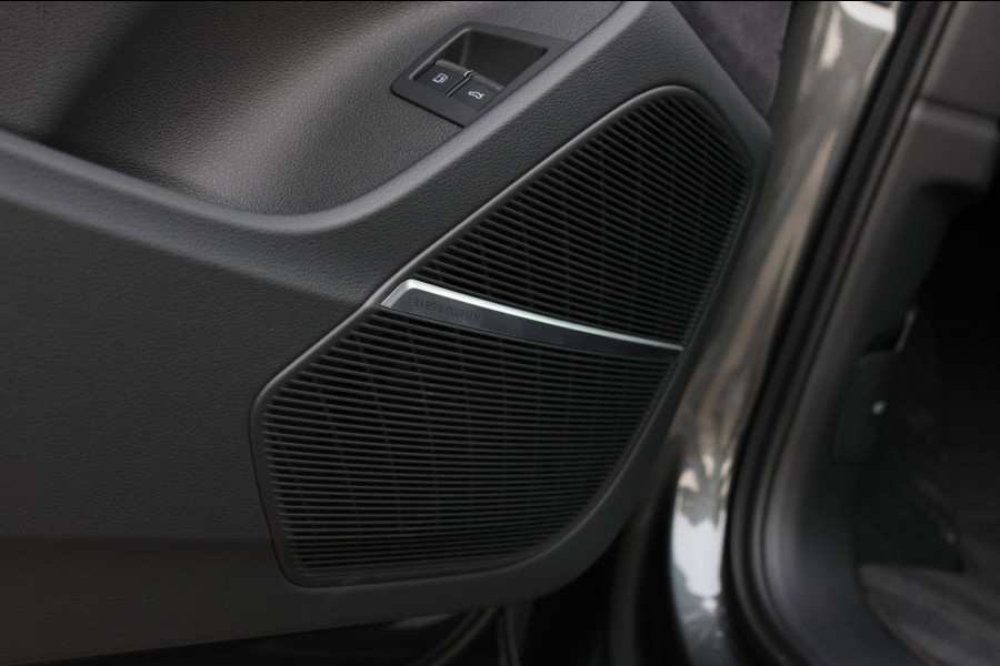 Audi Q7 60 TFSI e Quattro Competition *Pano*RS-Stoelen*4-Wiel besturing*B&O*