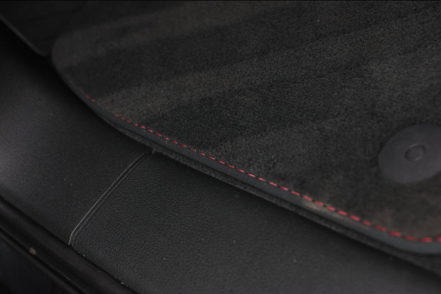 Audi Q7 60 TFSI e Quattro Competition *Pano*RS-Stoelen*4-Wiel besturing*B&O*