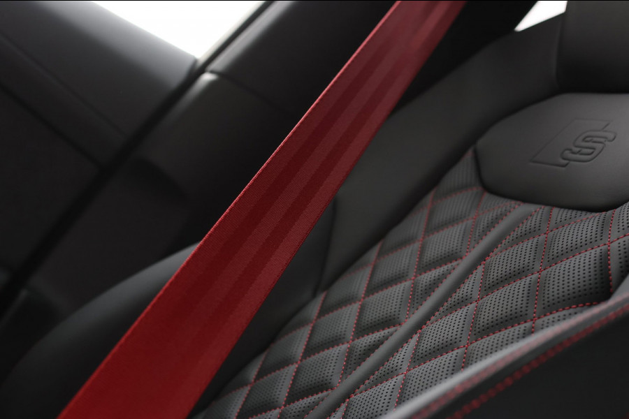 Audi Q7 60 TFSI e Quattro Competition *Pano*RS-Stoelen*4-Wiel besturing*B&O*