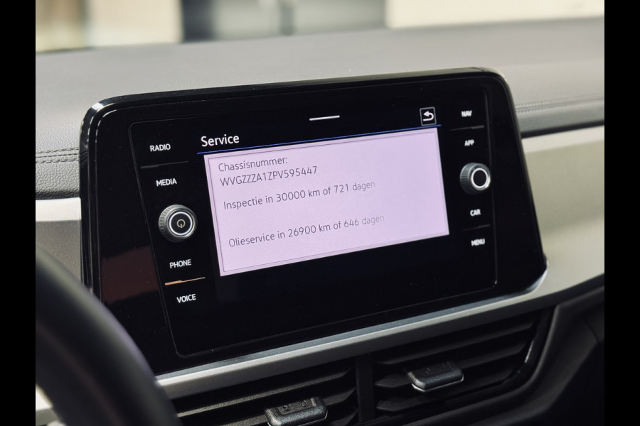 Volkswagen T-Roc 1.0 TSI Life | Camera | CarPlay | Stoelverw.