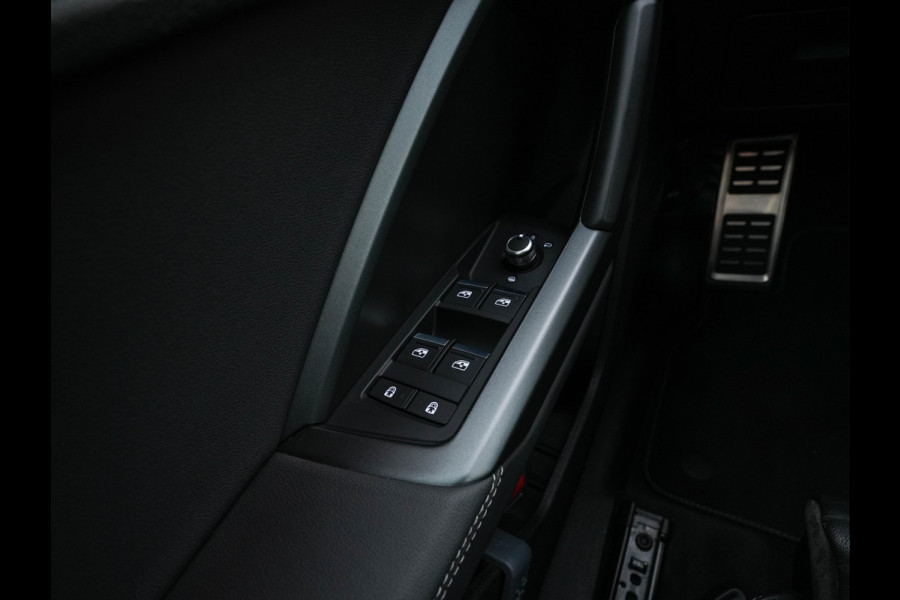 Audi Q3 Sportback 35 TFSI S-Line Edition (INCL-BTW) Aut. *LEATHER | FULL-LED | ADAPTIVE-CRUISE | DIGI-COCKPIT | NAVI-FULLMAP | CAMERA | DAB | AMBIENTLIGHT | PRIVACYGLASS | SHIFTPADDLES | ECC | PDC | 20''ALU*