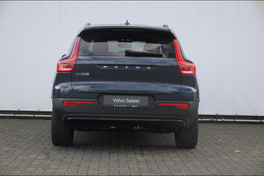 Volvo EX40 252PK Automaat Single Ext. Range Core / Driver Assist / Adaptieve cruise control / BLIS / Stoel - en stuurwielverwarming / Pakeersensoren met camera / Apple carplay /