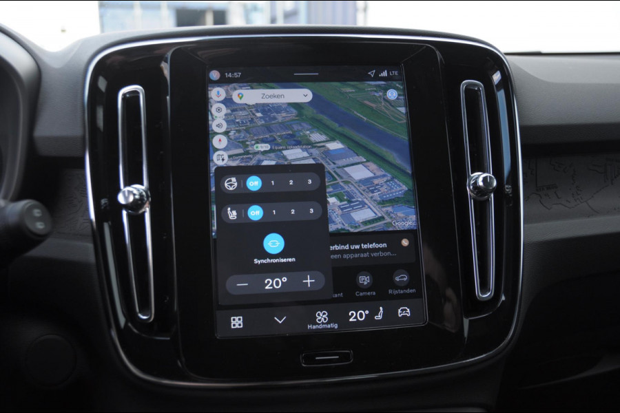 Volvo EX40 252PK Automaat Single Ext. Range Core / Driver Assist / Adaptieve cruise control / BLIS / Stoel - en stuurwielverwarming / Pakeersensoren met camera / Apple carplay /