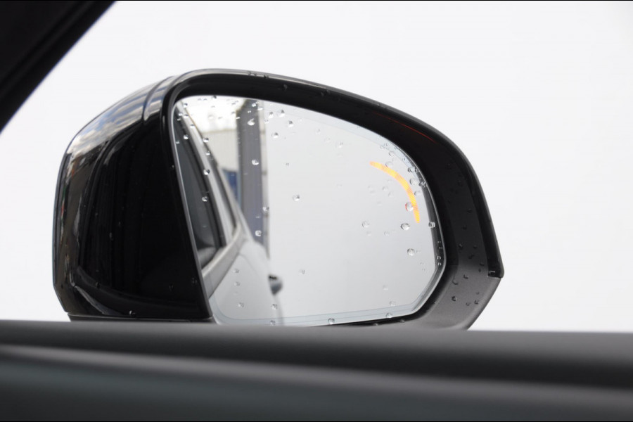 Volvo EX40 252PK Automaat Single Ext. Range Core / Driver Assist / Adaptieve cruise control / BLIS / Stoel - en stuurwielverwarming / Pakeersensoren met camera / Apple carplay /