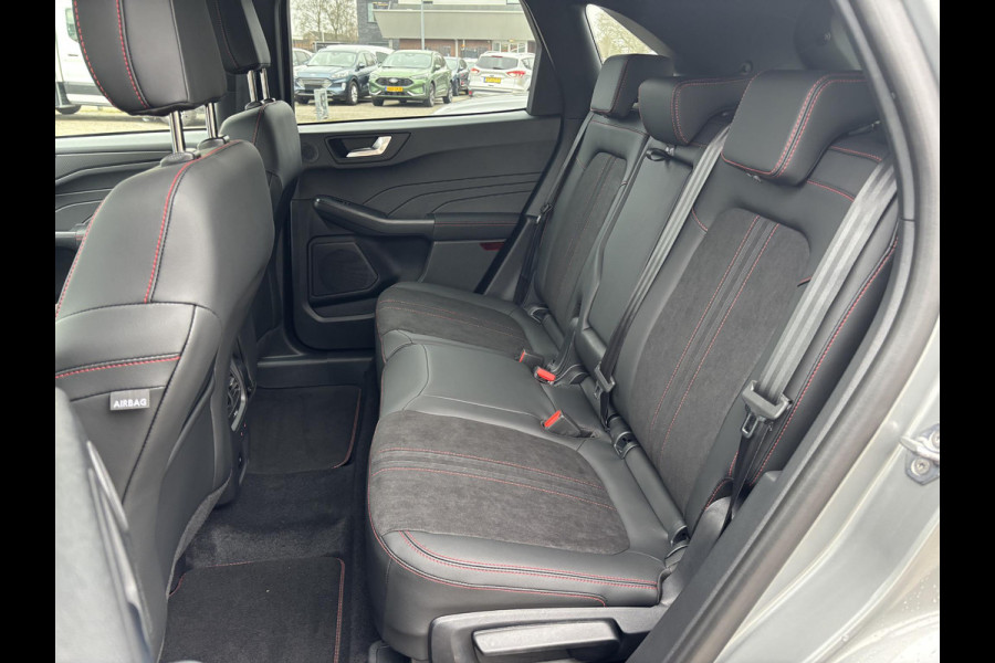 Ford Kuga 2.5 PHEV ST-Line X |  | 243pk Adaptieve Cruise | Winterpack | 19 inch | B&O Audio | Elek Achterklep | 2.100kg Trekgewicht