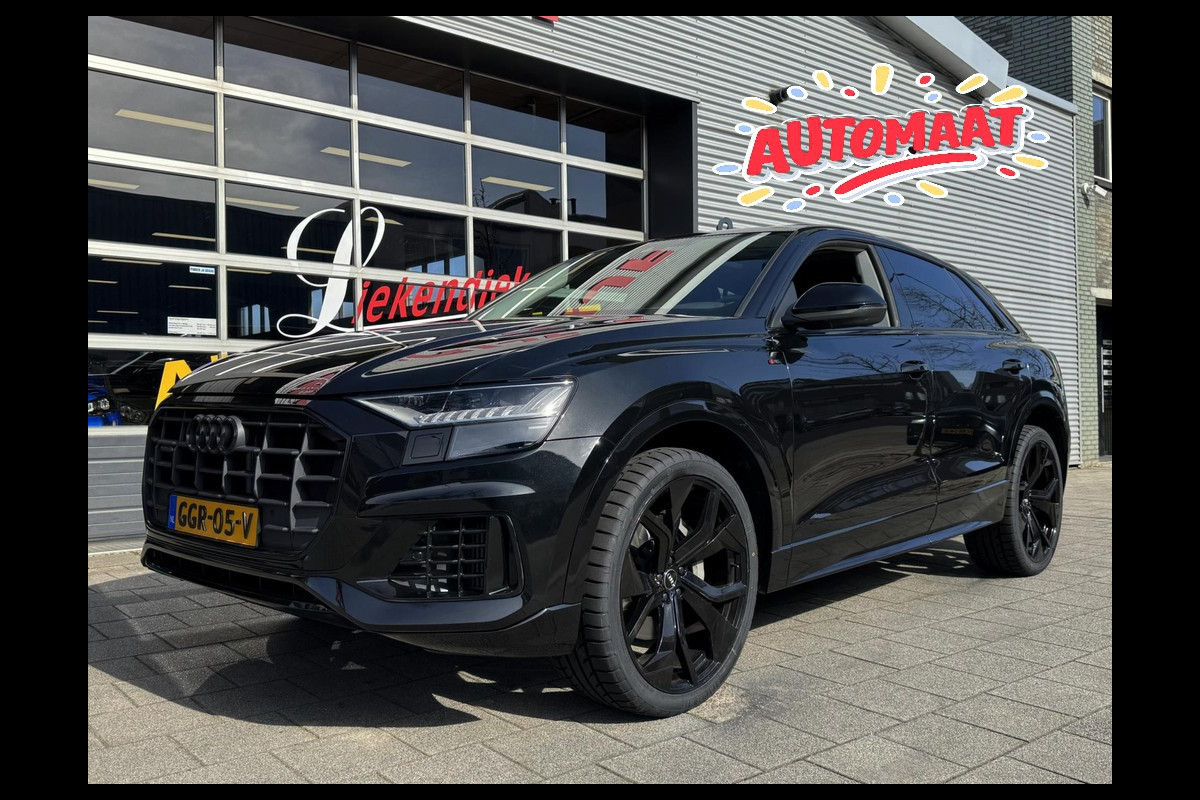 Audi Q8 3.0 -V6 24V 55 TFSi Quattro - Panorama dak I Airco I Leer I 23 inch velgen I PDC I Led i 24.000 KM