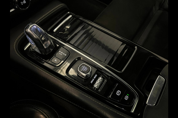 Volvo V90 2.0 T8 AWD R-Design / Pano / Harman / CarPlay / Trekhaak