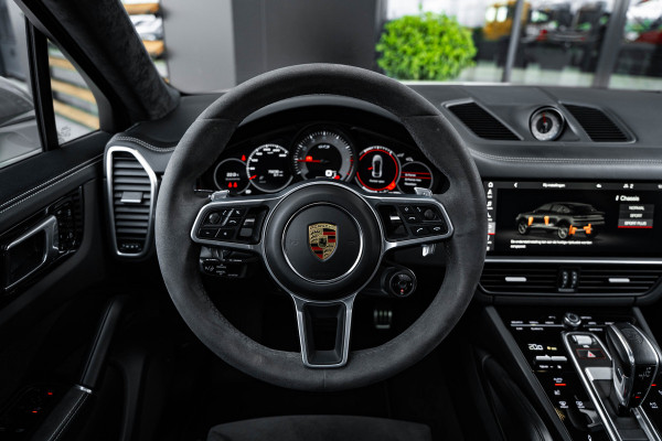 Porsche Cayenne Coupé 4.0 GTS - Sport Chrono | Panorama | Bose | Luchtvering