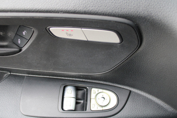 Mercedes-Benz Vito 119 CDI / Aut / Lang / DC / 2x Schuifdeur / Leer / Led / Camera / Vol Opties / NIEUWSTAAT