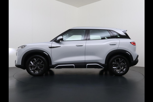 BYD ATTO 2 Boost 45 kWh VAN € 31.900,- VOOR € 27.877,- UW LENTEVOORDEELl: €4.023,-!| DIRECT LEVERBAAR | Volledige BYD Fabrieksgarantie t/m 11-2030 of 150.000 km | Stoel & Stuurverwarming | Adaptieve Cruise | 360° Camera | Panoramadak | Dodehoekassistent | Origineel NL Auto