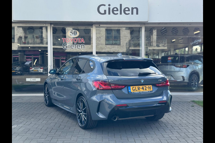 BMW 1-Serie (f40) 118i M Sport | Panoramadak, 19 inch, Leer, Stoel + Stuurverwarming, Keyless, Elektrische achterklep, Parkeercamera