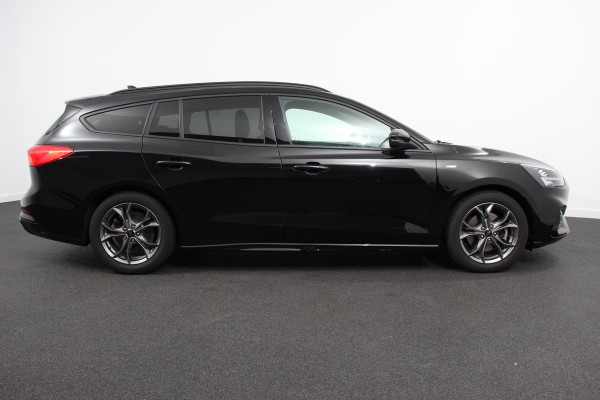Ford FOCUS Wagon 1.0 EcoBoost ST Line 125 Pk Navigatie Adaptive Cruise Control Trekhaak Head Up Display Privacy Glass Lane Assist